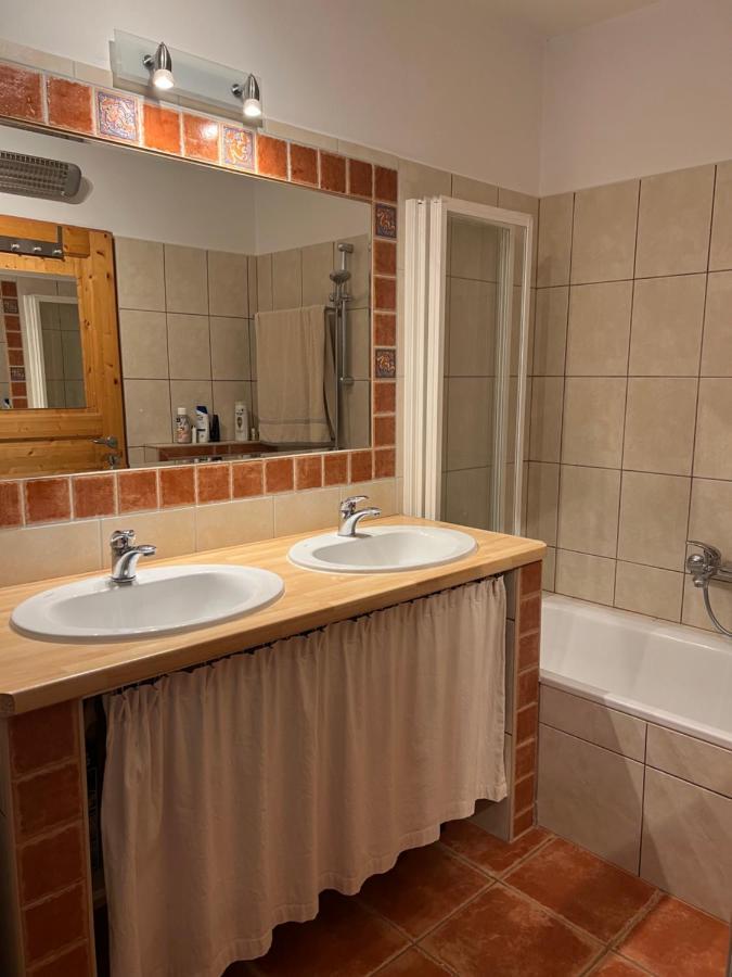 Haus Karner Villa Нойзидл ам Зее Екстериор снимка