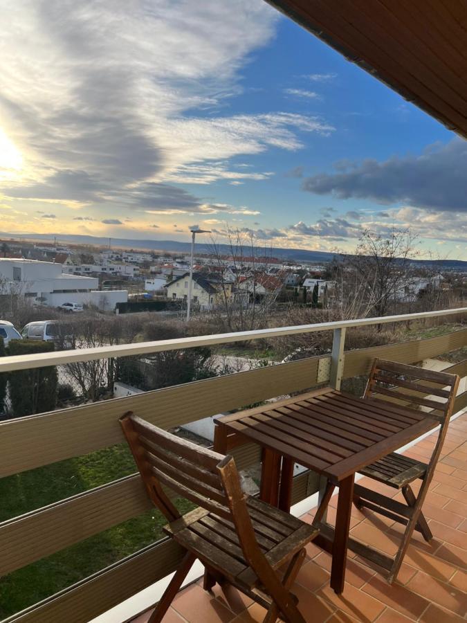 Haus Karner Villa Нойзидл ам Зее Екстериор снимка